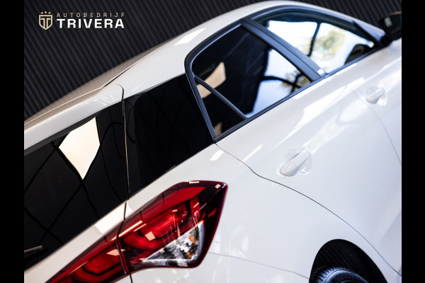 Hyundai i20 I20 1.2 HP i-Motion l Climate l LM velgen l Stoel verw.l Dealer onderh.l ALS NIEUW