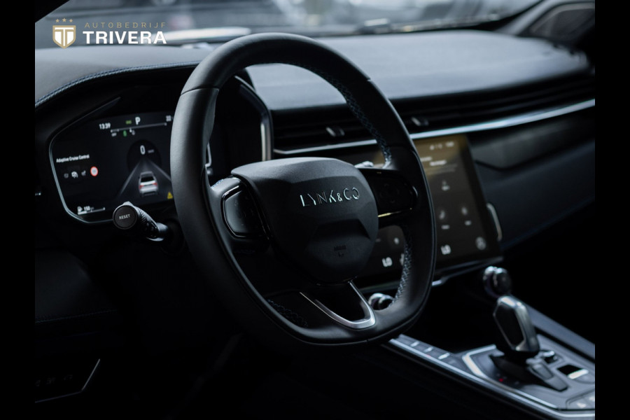 Lynk & Co 01 Lynk & Co 01 1.5 l SoH 96% l 360°camera l PANO l INFINITY Sound l Zwrt Hemel l 1ste eig. l BTW Auto l CARPLAY