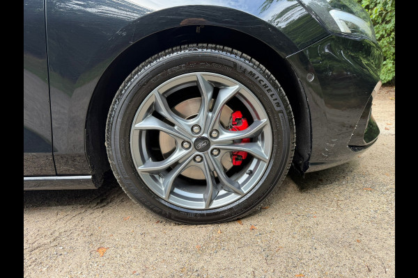 Ford FOCUS Wagon 2.0 EcoBlue ST Line X Business | Cruise control + Navi Nu € 6.450,- Ex BTW !!!