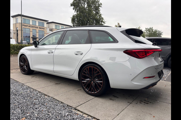 CUPRA Leon Sportstourer 1.4 TSI eHybrid 245pk PHEV | Panorama | Memory | BEATS
