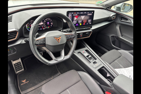 CUPRA Leon Sportstourer 1.4 TSI eHybrid 245pk PHEV | Panorama | Memory | BEATS