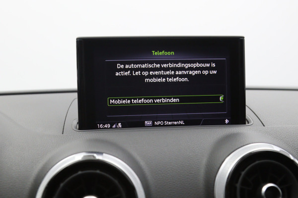 Audi A3 Sportback 35 TFSI 150 PK CoD Advance Sport, Panoramadak, Stoelverwarming, Cruise Control