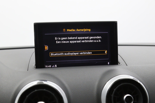 Audi A3 Sportback 35 TFSI 150 PK CoD Advance Sport, Panoramadak, Stoelverwarming, Cruise Control