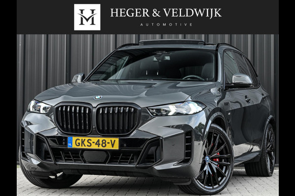 BMW X5 xDrive50e M-Sport Pro | NL-Auto | Panoramadak | Skylounge | Bowers en Wilkins | Alcantare Hemel | Assisted driving prof. | Comfort Seats | Stoelventilatie + Massage | 360 Camera | HUD | BMW Gesture Control | Soft Close | Elektr. trekhaak |