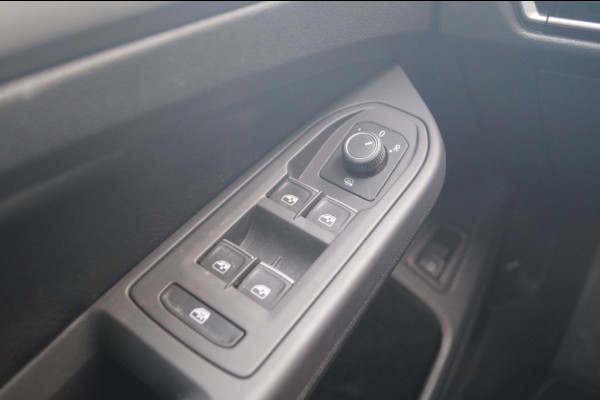 Volkswagen Golf 1.4 eHybrid PHEV Style Business -LEER-NAVI-ECC-LED-PDC-