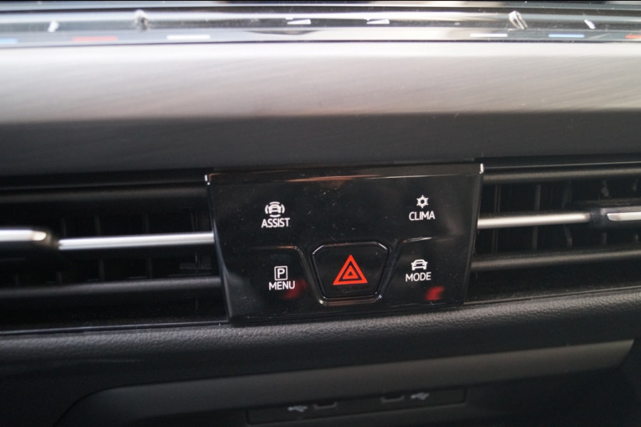 Volkswagen Golf 1.4 eHybrid PHEV Style Business -LEER-NAVI-ECC-LED-PDC-