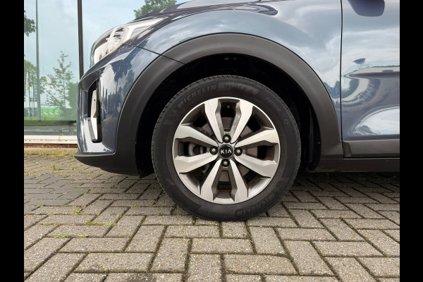 Kia Stonic 1.0 T-GDi MHEV DynamicPlusLine - Climate - Navi - Parkeerhulp - Org.NL