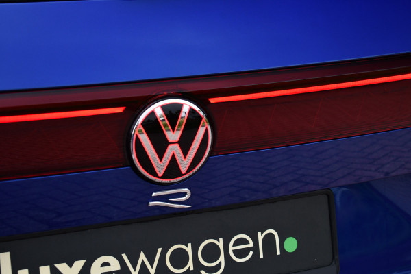 Volkswagen Touareg 3.0 TSi eHybrid 4M R Trekh DynAudio Stoel-koel Massage HUD 360