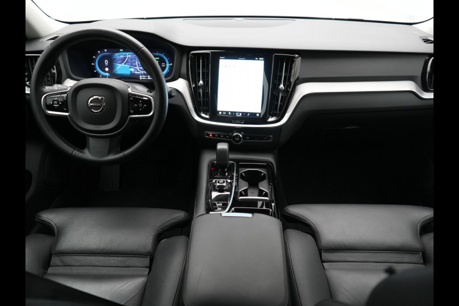 Volvo V60 T6 AWD Plus Bright PHEV 350pk Dealer O.H | Trekhaak Af Fabriek | Adaptive Cruise | Camera | Lederen Sportstoelen Memory & Verwarmd | Apple Carplay | Keyless | Google Assistant & Maps | Stuurverwarming | Pilot Assist | Virtual | Navigatie | DAB | 18"L.M | Plug In Hybrid |