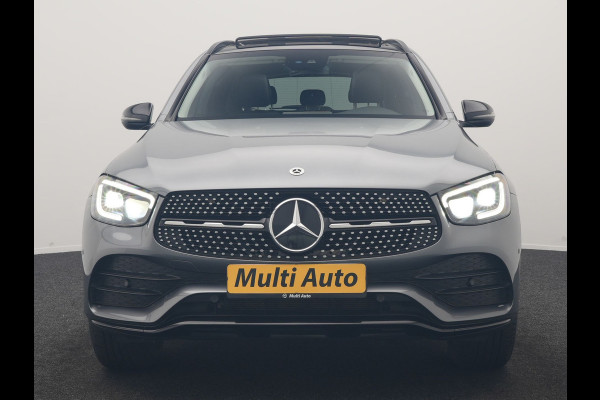 Mercedes-Benz GLC 300e 4MATIC Business Solution AMG PHEV 313pk Dealer O.H. | Trekhaak Af Fabriek | Panodak | Multi Beam LED | Alcantara Sportstoelen Verwarmd | Blis | Camera | Keyless | Sfeerverlichting | Apple Carplay | Navigatie | DAB | Cruise Control | Plug In Hybrid |