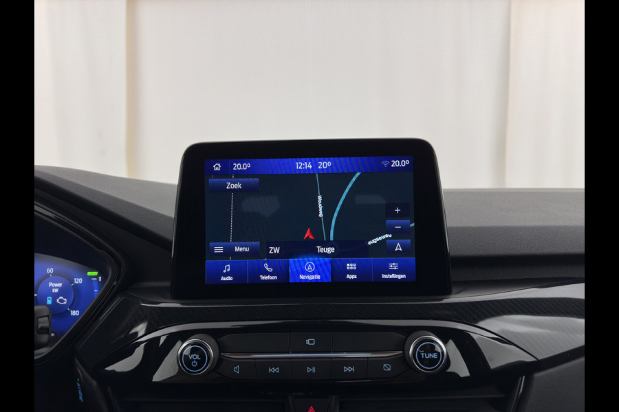 Ford Kuga 2.5 PHEV ST-Line (Plug-In) {SoH-86%} (INCL-BTW) Aut. *DIGI-COCKPIT | ADAPTIVE-CRUISE | BLINDSPOT | FULL-LED | KEYLESS | DAB | CARPLAY | NAVI-FULLMAP | HEATED-SPORTSEATS | PRIVACY-GLASS | 18"ALU*