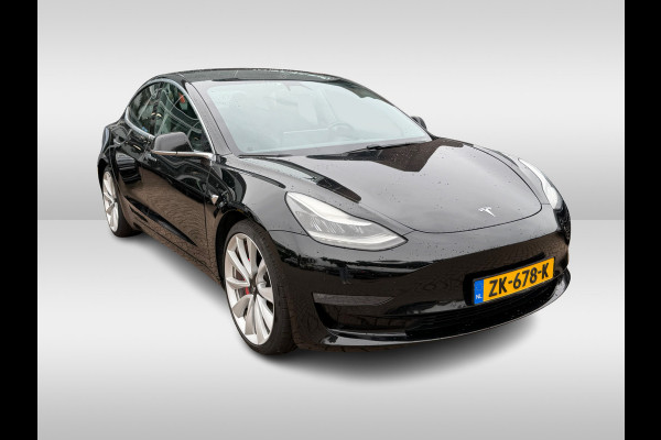 Tesla Model 3 Performance AWD 75 kWh / Autopilot / Panoramadak / Camera / Leder / 20''' Leder / Premium Audio