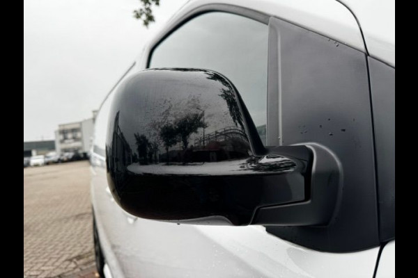 Peugeot Expert 2.0 BlueHDI 180pk Asphalt Automaat Euro 6 84.000km Airco,Navi,Camera,Xenon
