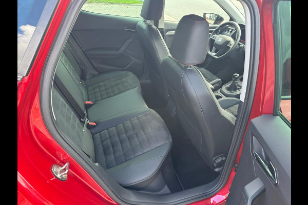 Seat Ibiza 1.0 TSI FR Business Intense Camera! Parkeersensoren! Virtual Cockpit!