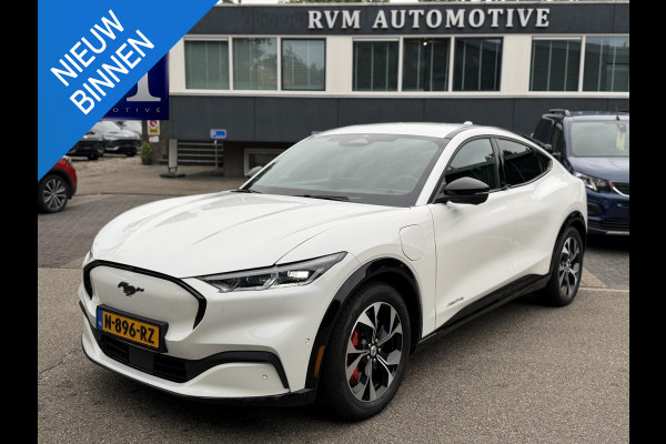 Ford Mustang Mach-E AWD 75 kWh SOH 93% ORIGINEEL NL AUTO MET NAP | B&O PREMIUM AUDIO | LEREN BEKLEDING | 360° CAMERA | ELEKTRISCHE STOELEN MET GEHEUGEN | TECHNOLOGY PACK | WINTERPAKKET | ADAPTIVE CRUISE CONTROL | DODEHOEKDETECTIE | FORD DEALER ONDERHOUDEN | ALL-IN PRIJS INCL. 12 MND BOVAG GARANTIE |