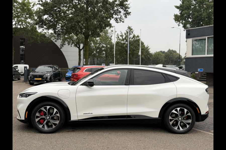 Ford Mustang Mach-E AWD 75 kWh SOH 93% ORIGINEEL NL AUTO MET NAP | B&O PREMIUM AUDIO | LEREN BEKLEDING | 360° CAMERA | ELEKTRISCHE STOELEN MET GEHEUGEN | TECHNOLOGY PACK | WINTERPAKKET | ADAPTIVE CRUISE CONTROL | DODEHOEKDETECTIE | FORD DEALER ONDERHOUDEN | ALL-IN PRIJS INCL. 12 MND BOVAG GARANTIE |