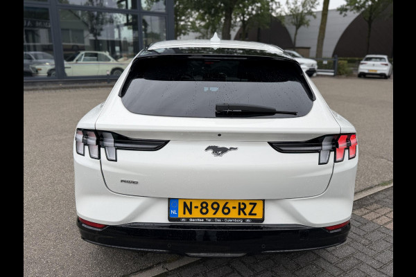 Ford Mustang Mach-E AWD 75 kWh SOH 93% ORIGINEEL NL AUTO MET NAP | B&O PREMIUM AUDIO | LEREN BEKLEDING | 360° CAMERA | ELEKTRISCHE STOELEN MET GEHEUGEN | TECHNOLOGY PACK | WINTERPAKKET | ADAPTIVE CRUISE CONTROL | DODEHOEKDETECTIE | FORD DEALER ONDERHOUDEN | ALL-IN PRIJS INCL. 12 MND BOVAG GARANTIE |