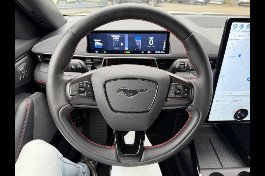 Ford Mustang Mach-E AWD 75 kWh SOH 93% ORIGINEEL NL AUTO MET NAP | B&O PREMIUM AUDIO | LEREN BEKLEDING | 360° CAMERA | ELEKTRISCHE STOELEN MET GEHEUGEN | TECHNOLOGY PACK | WINTERPAKKET | ADAPTIVE CRUISE CONTROL | DODEHOEKDETECTIE | FORD DEALER ONDERHOUDEN | ALL-IN PRIJS INCL. 12 MND BOVAG GARANTIE |