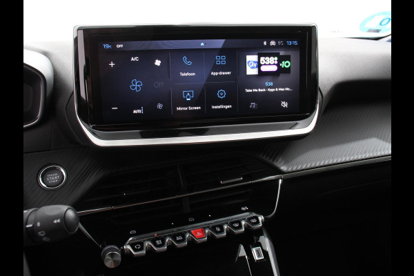 Peugeot e-2008 EV Allure Pack 54 kWh Navigatie by Apple Carplay Android Auto Climate Control Parkeer sensoren Cruise Control LED Koplampen