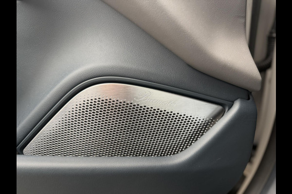 Porsche Taycan Turbo 93 kWh SOH 91% | SPORT CHRONO | HEAD-UP | CARBON PAKKET | ALCANTARA STOELEN + HEMEL | DUAL SCHERM | PSCB KERAMISCH GECOATE REMMEN | BURMESTER PREMIUM AUDIO | STOELVERWARMING + STUURWIELVERWARMING | STOELVENTILATIE | MEMORY SEATS | PORSCHE DEALER ONDERHOUDEN | 360° CAMERA | VERKEERT IN NIEUWSTAAT | ALL-IN PRIJS | 12 MAANDEN BOVAG GARANTIE