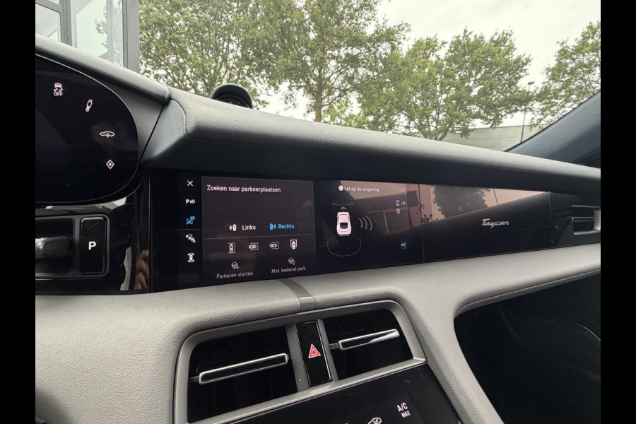 Porsche Taycan Turbo 93 kWh SOH 91% | SPORT CHRONO | HEAD-UP | CARBON PAKKET | ALCANTARA STOELEN + HEMEL | DUAL SCHERM | PSCB KERAMISCH GECOATE REMMEN | BURMESTER PREMIUM AUDIO | STOELVERWARMING + STUURWIELVERWARMING | STOELVENTILATIE | MEMORY SEATS | PORSCHE DEALER ONDERHOUDEN | 360° CAMERA | VERKEERT IN NIEUWSTAAT | ALL-IN PRIJS | 12 MAANDEN BOVAG GARANTIE
