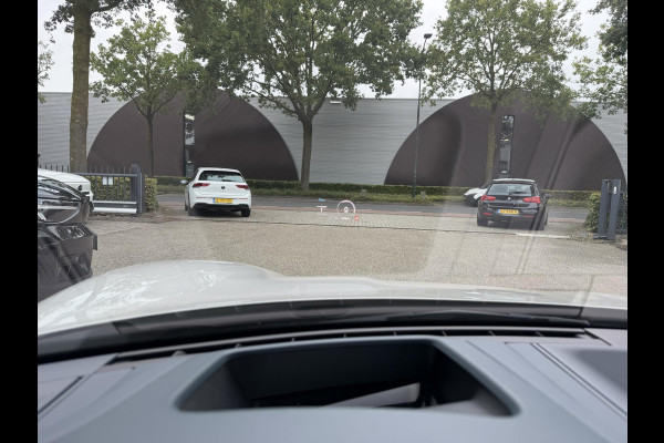 Porsche Taycan Turbo 93 kWh SOH 91% | SPORT CHRONO | HEAD-UP | CARBON PAKKET | ALCANTARA STOELEN + HEMEL | DUAL SCHERM | PSCB KERAMISCH GECOATE REMMEN | BURMESTER PREMIUM AUDIO | STOELVERWARMING + STUURWIELVERWARMING | STOELVENTILATIE | MEMORY SEATS | PORSCHE DEALER ONDERHOUDEN | 360° CAMERA | VERKEERT IN NIEUWSTAAT | ALL-IN PRIJS | 12 MAANDEN BOVAG GARANTIE
