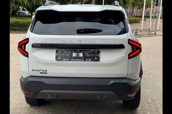 Dacia Bigster 1.8 Hybrid 155 Journey