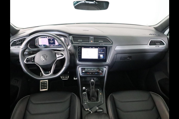 Volkswagen Tiguan 1.4 TSI eHybrid R-Line Business 245 pk Automaat (DSG) | Private lease vanaf €766 | Navigatie | Panoramadak | Park assist | Rondomzicht camera | Head-up display | Lederen bekleding | Elektr. voorstoelen met geheugen | R-Line |