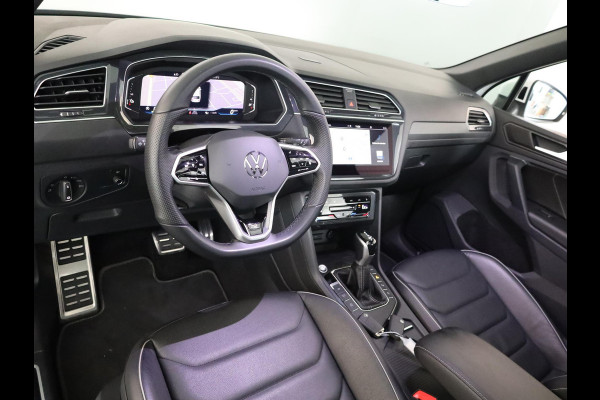 Volkswagen Tiguan 1.4 TSI eHybrid R-Line Business 245 pk Automaat (DSG) | Private lease vanaf €766 | Navigatie | Panoramadak | Park assist | Rondomzicht camera | Head-up display | Lederen bekleding | Elektr. voorstoelen met geheugen | R-Line |