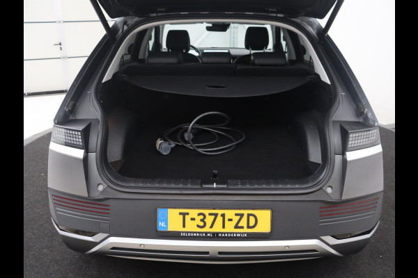 Hyundai IONIQ 5 Connect+ 77.4 kWh | SOH 95,1% | Half leder | Adaptive cruise | 360 camera | Park assist | Stuur/stoelverwarming | Carplay | Climate control | Elektrische achterklep