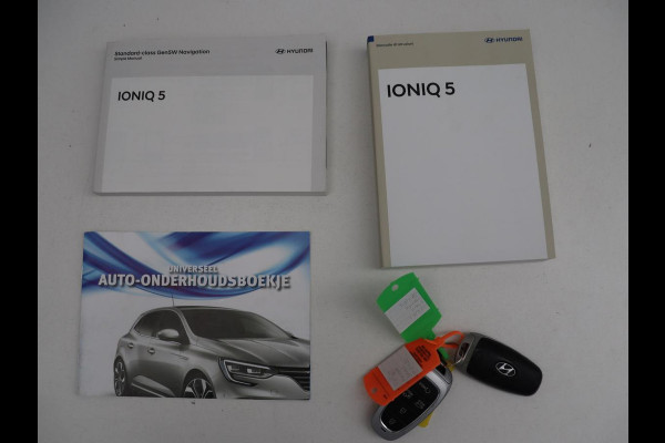 Hyundai IONIQ 5 Connect+ 77.4 kWh | SOH 95,1% | Half leder | Adaptive cruise | 360 camera | Park assist | Stuur/stoelverwarming | Carplay | Climate control | Elektrische achterklep