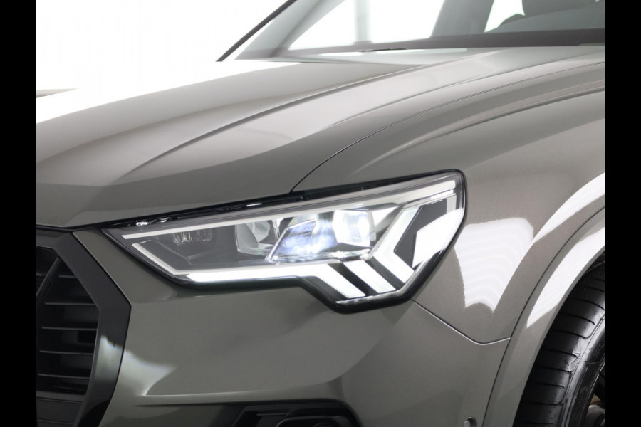 Audi Q3 35 TFSI S edition Competition 150pk | Stoelverwarming | Keyless | 360 camera | inklapbare spiegels