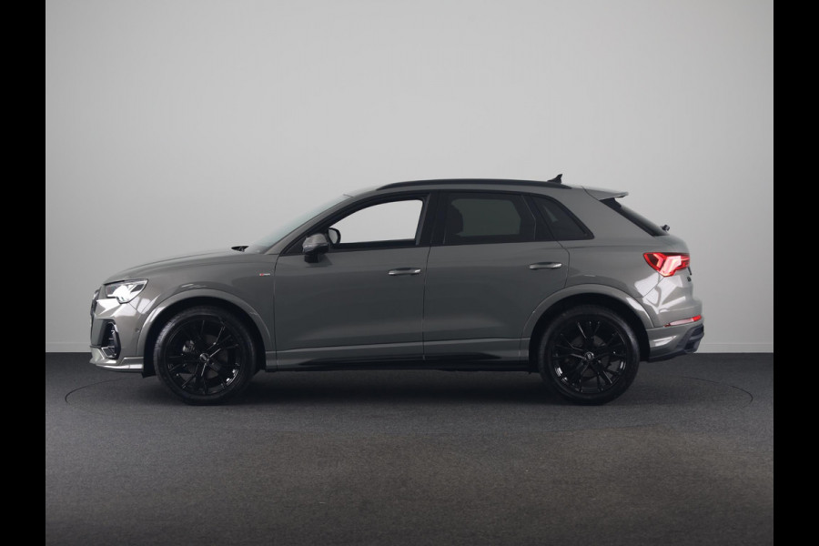 Audi Q3 35 TFSI S edition Competition 150pk | Stoelverwarming | Keyless | 360 camera | inklapbare spiegels