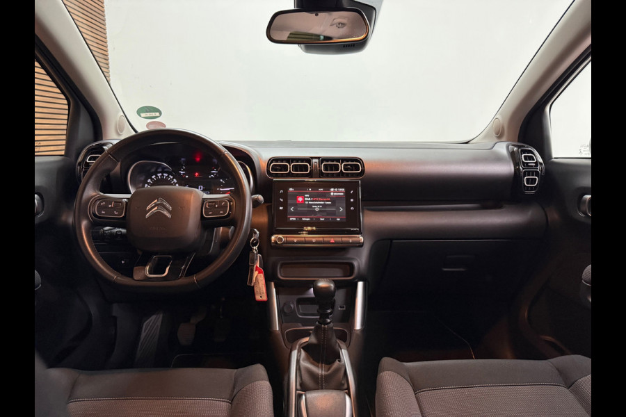 Citroën C3 Aircross 1.2 PureTech S&S Shine | 110 pk | Navi | Trekhaak | Camera | Cruise | DAB | Airco |