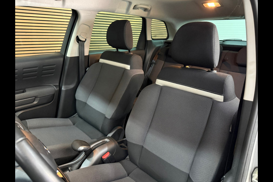 Citroën C3 Aircross 1.2 PureTech S&S Shine | 110 pk | Navi | Trekhaak | Camera | Cruise | DAB | Airco |