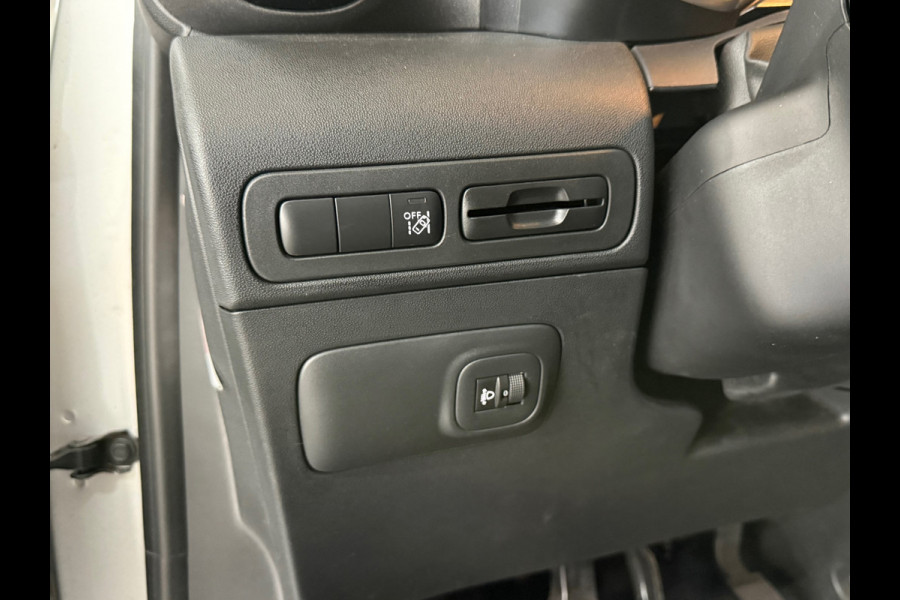 Citroën C3 Aircross 1.2 PureTech S&S Shine | 110 pk | Navi | Trekhaak | Camera | Cruise | DAB | Airco |