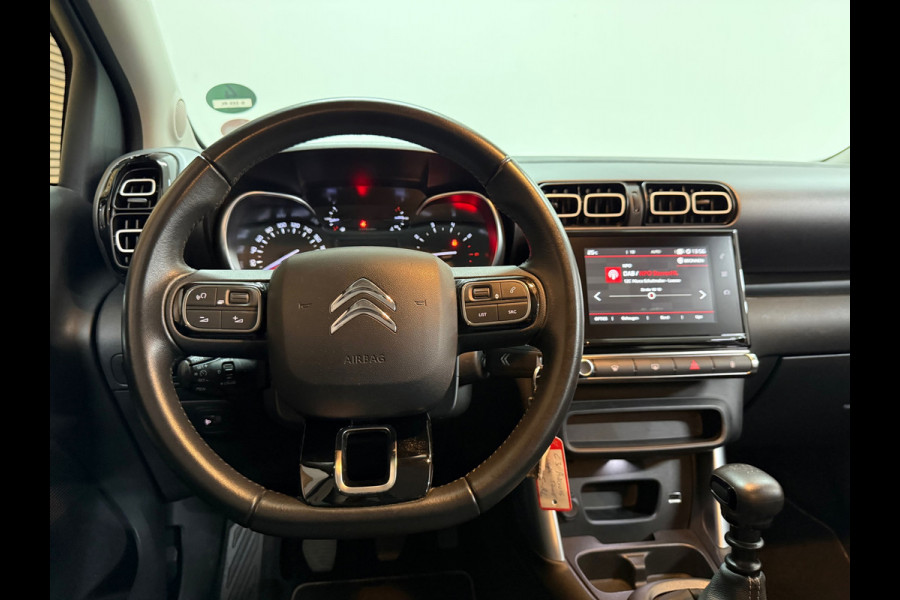 Citroën C3 Aircross 1.2 PureTech S&S Shine | 110 pk | Navi | Trekhaak | Camera | Cruise | DAB | Airco |