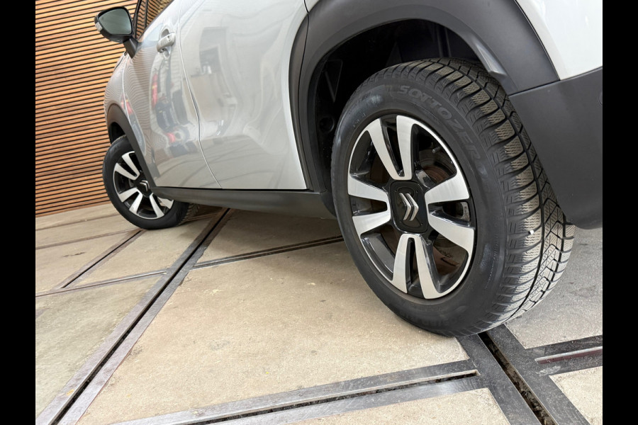 Citroën C3 Aircross 1.2 PureTech S&S Shine | 110 pk | Navi | Trekhaak | Camera | Cruise | DAB | Airco |