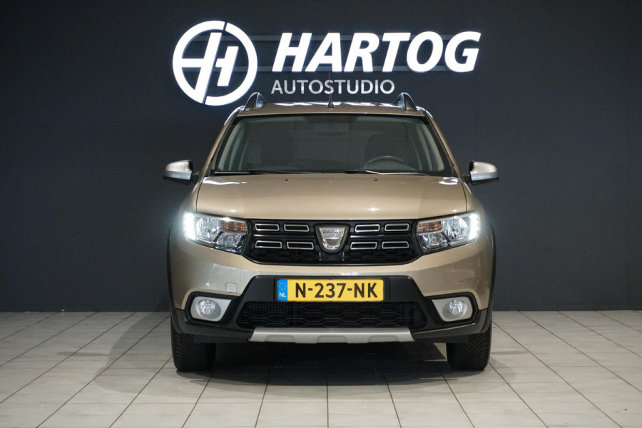 Dacia Sandero 0.9 TCe SL Stepway + CAMERA / NAVI / DAB / SENSOREN / CRUISE CONTROL