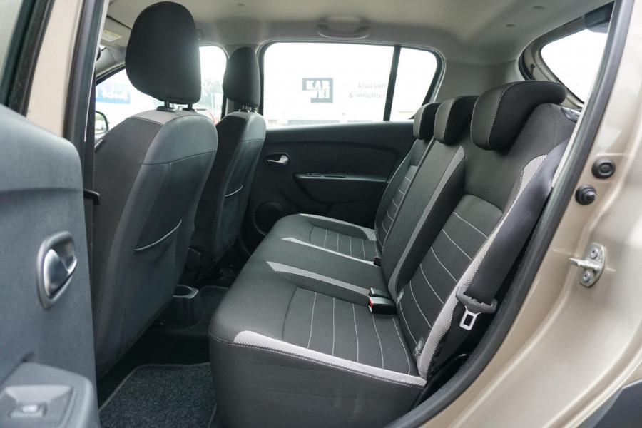 Dacia Sandero 0.9 TCe SL Stepway + CAMERA / NAVI / DAB / SENSOREN / CRUISE CONTROL