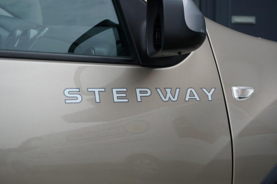 Dacia Sandero 0.9 TCe SL Stepway + CAMERA / NAVI / DAB / SENSOREN / CRUISE CONTROL