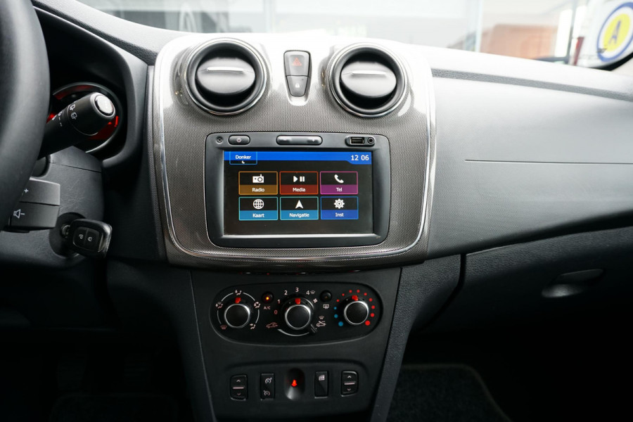 Dacia Sandero 0.9 TCe SL Stepway + CAMERA / NAVI / DAB / SENSOREN / CRUISE CONTROL
