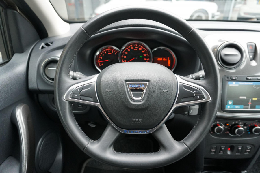 Dacia Sandero 0.9 TCe SL Stepway + CAMERA / NAVI / DAB / SENSOREN / CRUISE CONTROL