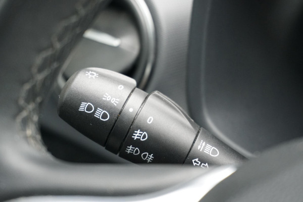 Dacia Sandero 0.9 TCe SL Stepway + CAMERA / NAVI / DAB / SENSOREN / CRUISE CONTROL
