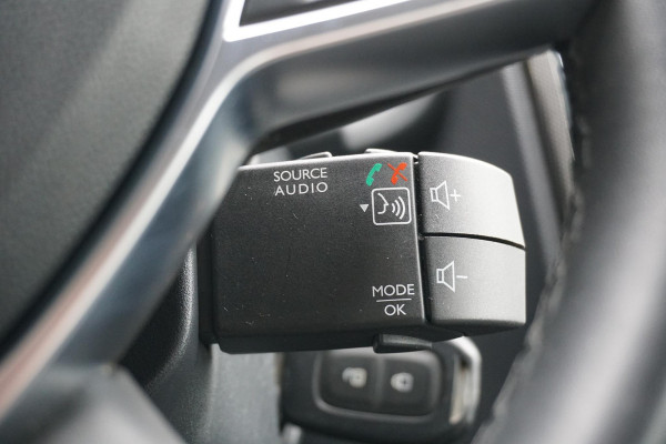 Dacia Sandero 0.9 TCe SL Stepway + CAMERA / NAVI / DAB / SENSOREN / CRUISE CONTROL