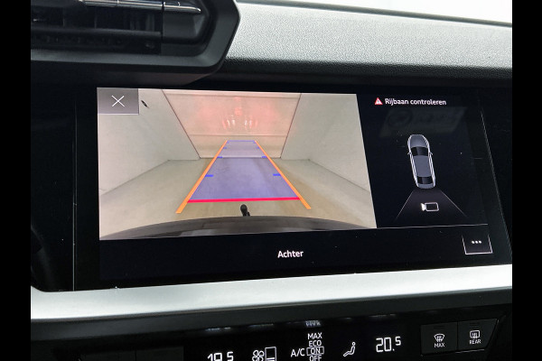 Audi A3 Limousine 30 TFSI Business edition (NAVIGATIE, CAMERA, TRAKHAAK AFNEEMBAAR, 1e EIGENAAR, GOED ONDERHOUDEN)