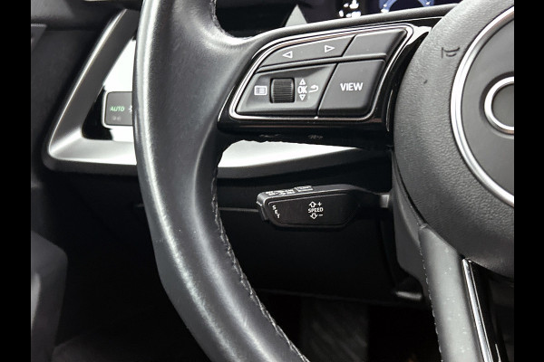 Audi A3 Limousine 30 TFSI Business edition (NAVIGATIE, CAMERA, TRAKHAAK AFNEEMBAAR, 1e EIGENAAR, GOED ONDERHOUDEN)