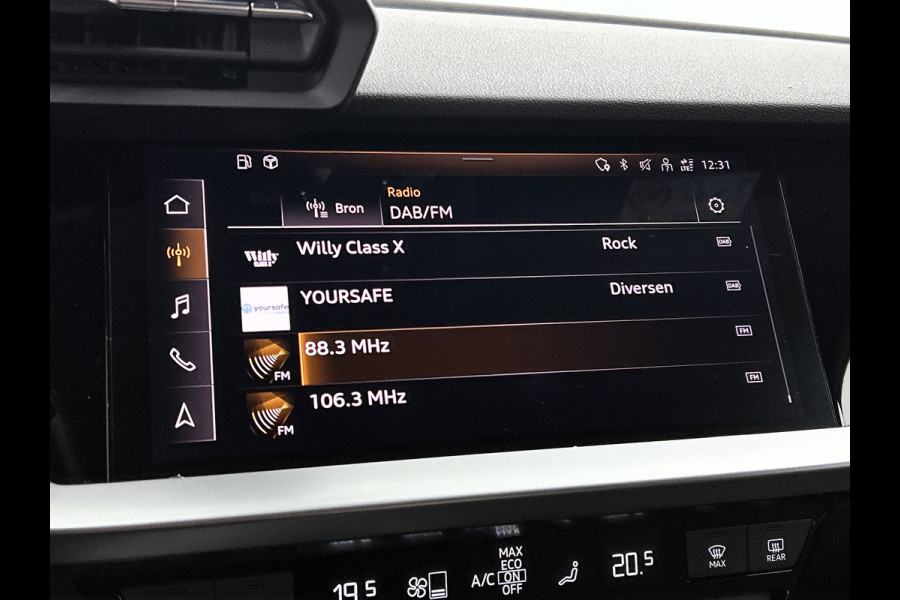 Audi A3 Limousine 30 TFSI Business edition (NAVIGATIE, CAMERA, TRAKHAAK AFNEEMBAAR, 1e EIGENAAR, GOED ONDERHOUDEN)