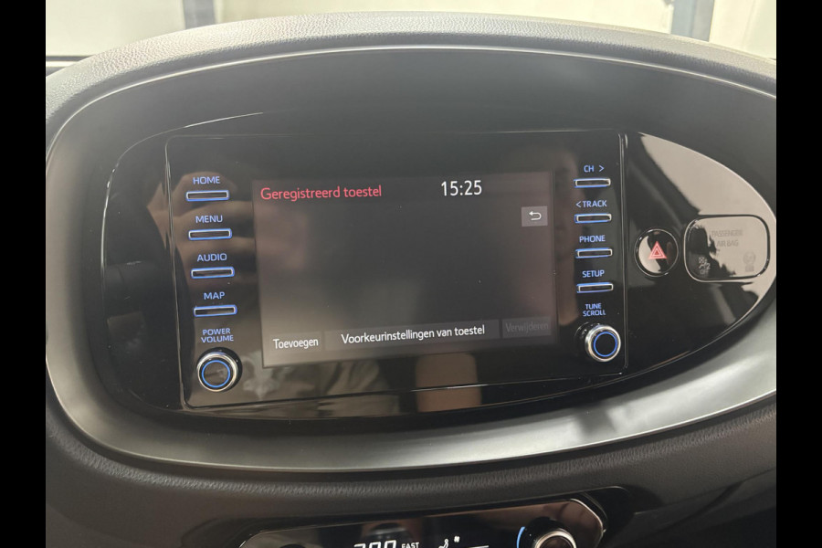 Toyota Aygo X FIRST*ACC*CAMERA*ECC*CARPLAY*5-DEURS*NAP*LM-VELGEN