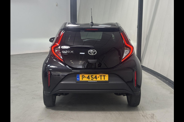 Toyota Aygo X FIRST*ACC*CAMERA*ECC*CARPLAY*5-DEURS*NAP*LM-VELGEN